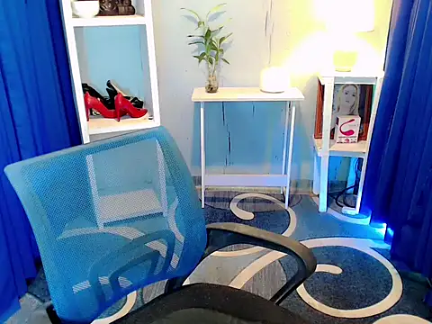 ladydesiree88 online show from September 2025 01:30:01 AM