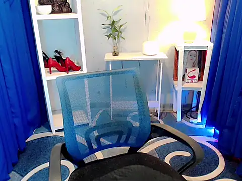 ladydesiree88 online show from September 2025 12:49:01 AM