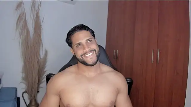 Pier Simons online show from April 2026 06:53:01 AM