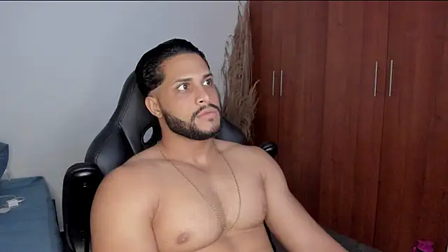 Pier Simons online show from April 2026 10:50:01 AM