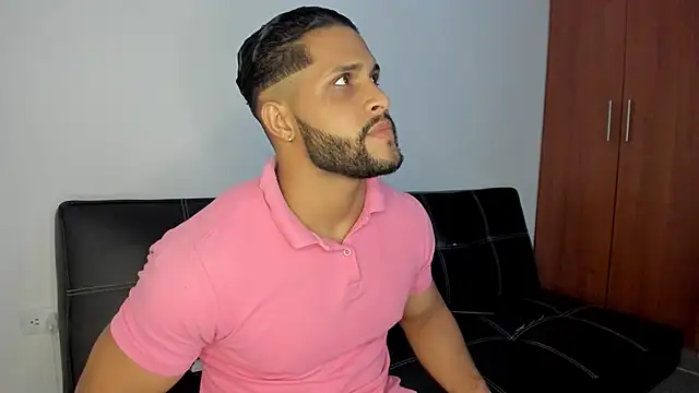 Pier Simons online show from February 2026 08:00:02 AM