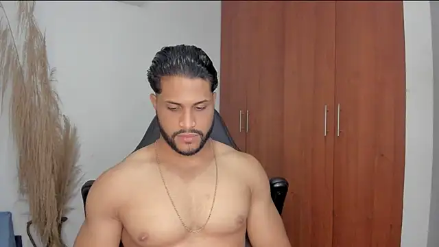 Pier Simons online show from April 2026 06:42:01 AM