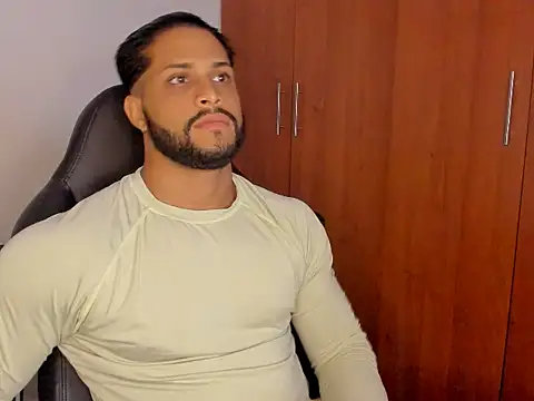 Pier Simons online show from March 2026 10:03:02 AM