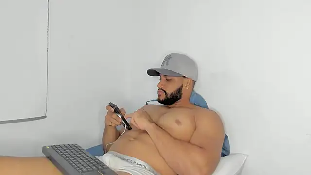 Pier Simons online show from February 2026 05:51:01 AM