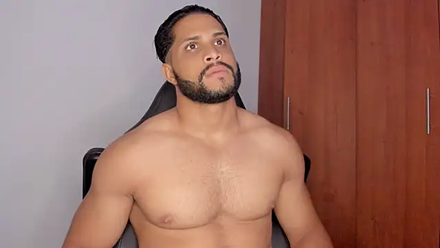 Pier Simons online show from March 2026 10:02:01 AM