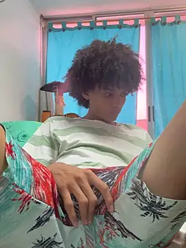 Max Rain online show from April 2026 12:45:01 PM