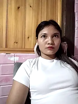 Duyen02 online show from October 2025 03:02:02 PM