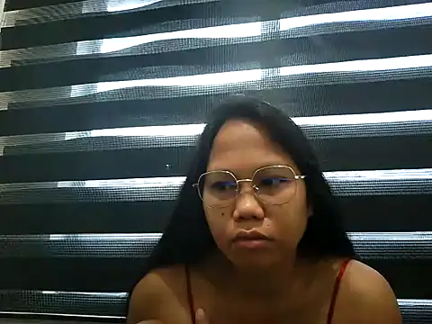 Snapshot of SpankyMyAss69 chatting on February 2026 11:06:02 PM SpankyMyAss69 online show from February 2026 11:06:02 PM