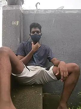 tamilnomad69 online show from October 2025 01:09:01 AM