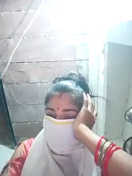 Snapshot of Suhani_cuty chatting on September 2025 08:15:02 PM Suhani cuty online show from September 2025 08:15:02 PM