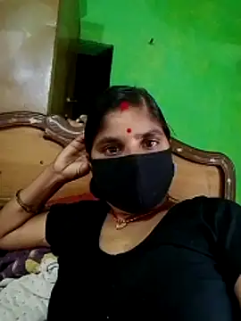 Snapshot of Suhani_cuty chatting on November 2025 08:19:02 AM Suhani cuty online show from November 2025 08:19:02 AM