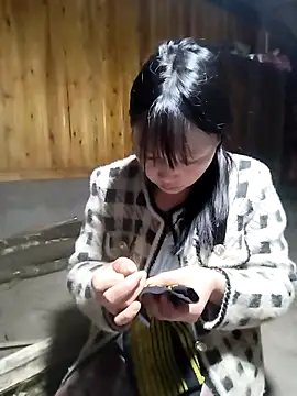 Tiyir597 online show from November 2025 02:59:02 AM