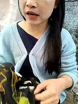 Tiyir597 online show from February 2026 02:12:01 AM