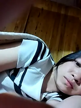 Tiyir597 online show from December 2025 11:43:02 PM