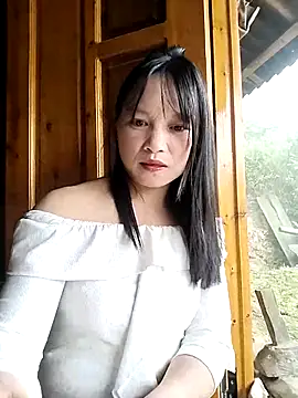 Tiyir597 online show from October 2025 03:41:02 AM