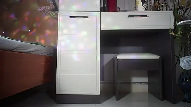 Snapshot of lyly_asian chatting on March 2026 08:15:02 AM lyly asian online show from March 2026 08:15:02 AM