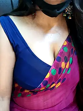 Snapshot of Bhanu-Sharma chatting on November 2025 05:33:01 AM Bhanu-Sharma online show from November 2025 05:33:01 AM