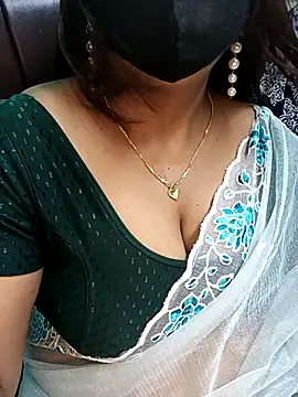 Snapshot of Bhanu-Sharma chatting on November 2025 03:11:01 AM Bhanu-Sharma online show from November 2025 03:11:01 AM