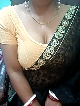 Snapshot of Bhanu-Sharma chatting on February 2026 01:57:01 PM Bhanu-Sharma online show from February 2026 01:57:01 PM