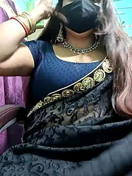 Snapshot of Bhanu-Sharma chatting on October 2025 05:52:01 AM Bhanu-Sharma online show from October 2025 05:52:01 AM