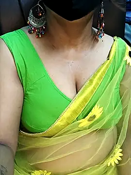 Snapshot of Bhanu-Sharma chatting on November 2025 03:54:02 AM Bhanu-Sharma online show from November 2025 03:54:02 AM