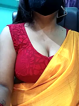 Snapshot of Bhanu-Sharma chatting on February 2026 04:32:01 AM Bhanu-Sharma online show from February 2026 04:32:01 AM