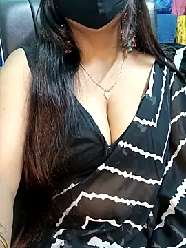 Snapshot of Bhanu-Sharma chatting on November 2025 02:40:02 PM Bhanu-Sharma online show from November 2025 02:40:02 PM