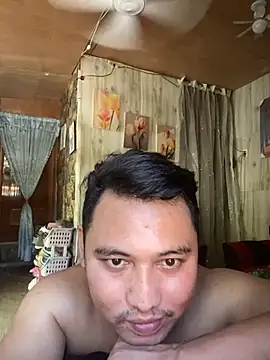 Snapshot of BicuriousExploer chatting on November 2025 03:33:02 AM BicuriousExploer online show from November 2025 03:33:02 AM