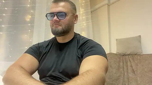 BrianJohnson  online show from January 2026 06:45:01 PM