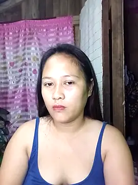 Snapshot of pretty_me092121 chatting on February 2026 05:54:02 PM pretty me092121 online show from February 2026 05:54:02 PM