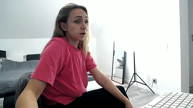 Snapshot of ArabianMalikah chatting on February 2026 07:46:01 PM ArabianMalikah online show from February 2026 07:46:01 PM