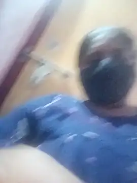 Jessi 25 online show from April 2026 06:57:01 PM