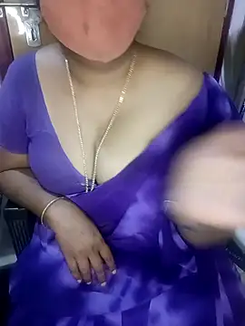 Jessi 25 online show from February 2026 06:10:02 PM