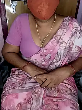 Jessi 25 online show from October 2025 10:47:01 AM