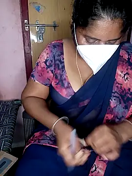 Jessi 25 online show from November 2025 12:09:02 PM