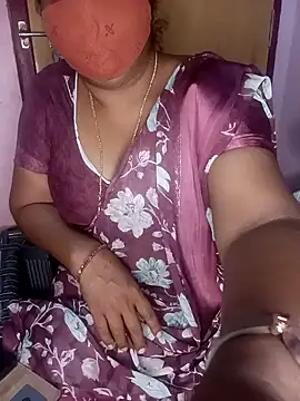 Jessi 25 online show from November 2025 05:39:02 PM