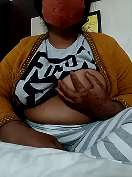 Jessi 25 online show from January 2026 08:15:02 PM