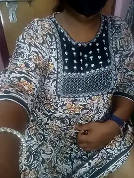 Jessi 25 online show from March 2026 06:48:01 PM