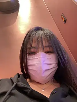 xiao-mo520 online show from May 2026 10:20:01 AM