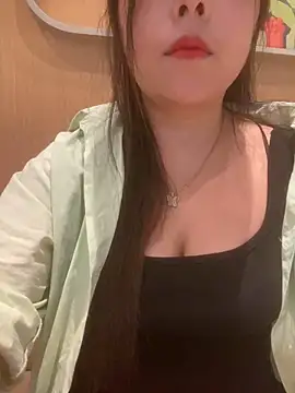 xiao-mo520 online show from September 2025 10:44:01 AM