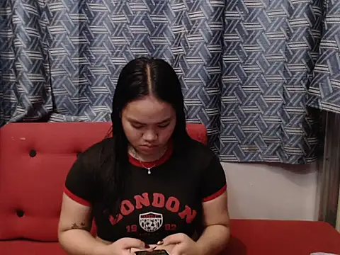 prettykrysgirl online show from July 2026 10:26:02 AM