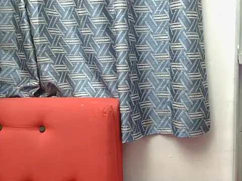 prettykrysgirl online show from May 2026 08:54:01 AM