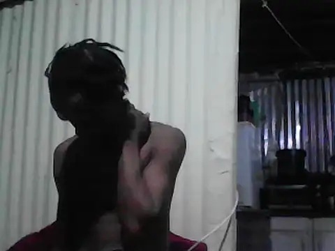 Snapshot of danierviwe chatting on December 2025 09:28:01 PM danierviwe online show from December 2025 09:28:01 PM