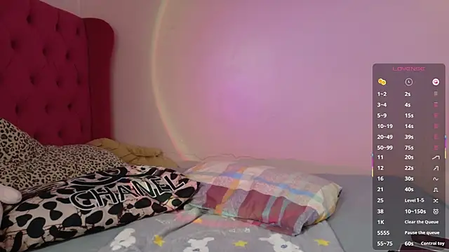 Serenaa rabbit online show from October 2025 01:12:02 PM