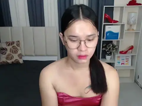 SeductiveAppleTS online show from November 2025 12:22:01 AM