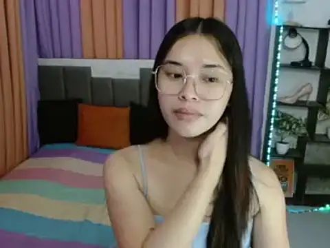 SeductiveAppleTS online show from November 2025 05:35:01 PM