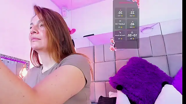 antoneella jones online show from November 2025 01:15:01 PM