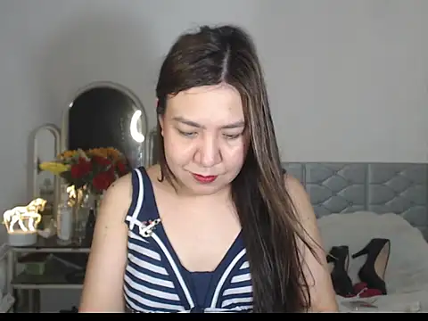 stellahugeX online show from November 2025 04:17:02 AM