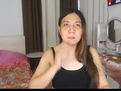 Snapshot of stellahugeX chatting on May 2026 03:54:01 AM stellahugeX online show from May 2026 03:54:01 AM