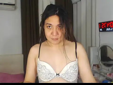 Snapshot of stellahugeX chatting on May 2026 02:53:01 PM stellahugeX online show from May 2026 02:53:01 PM